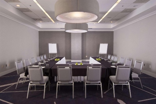 Embassy Suites By Hilton Hotel Raleigh-Crabtree image 10
