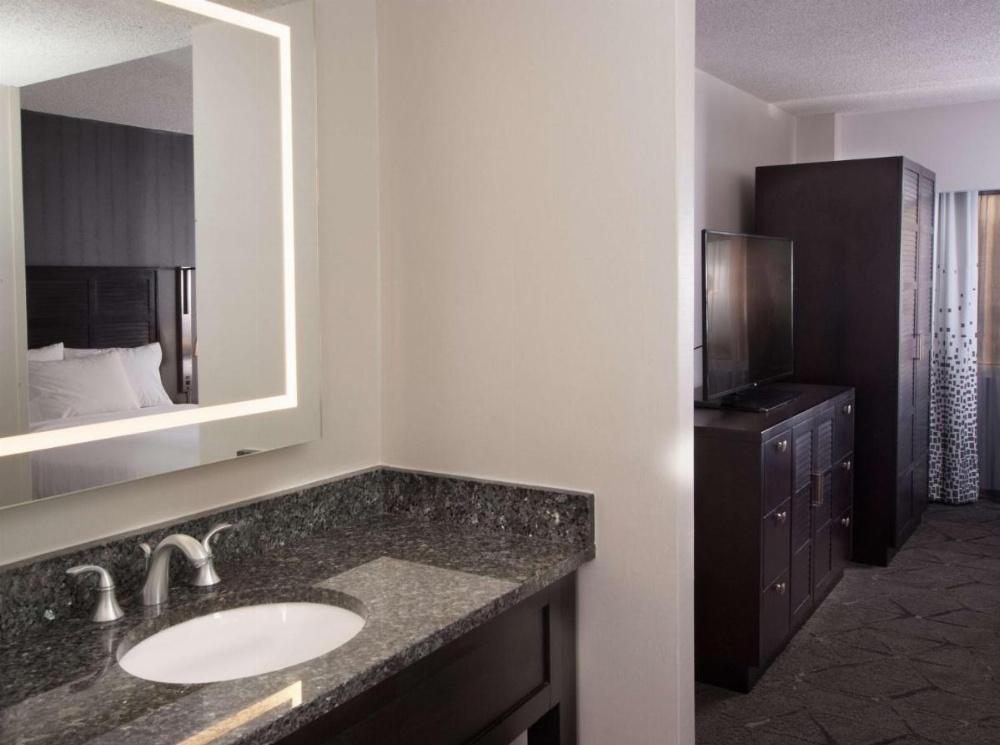 Embassy Suites By Hilton Hotel Raleigh-Crabtree Image 17