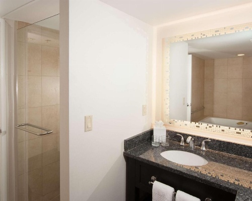 Embassy Suites By Hilton Hotel Raleigh-Crabtree image 21
