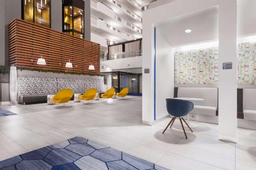 Embassy Suites By Hilton Hotel Raleigh-Crabtree image 38