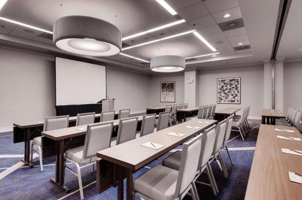 Embassy Suites By Hilton Hotel Raleigh-Crabtree Image 6